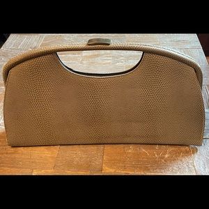 Vintage Angeles Reptile Embossed Clutch🖤